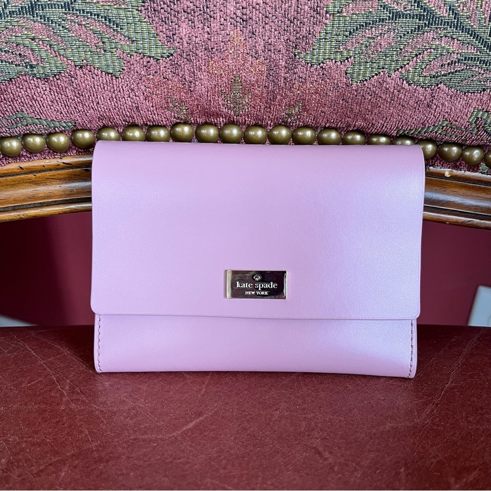 NEW WITH TAGS Kate Spade wallet